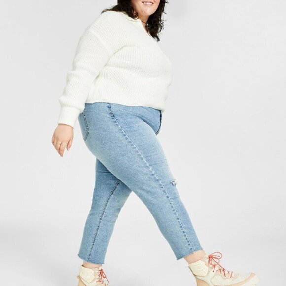 AND NOW THIS Plus Size 14W Light Wash Ripped Mom Jeans NWT - Picture 3 of 8